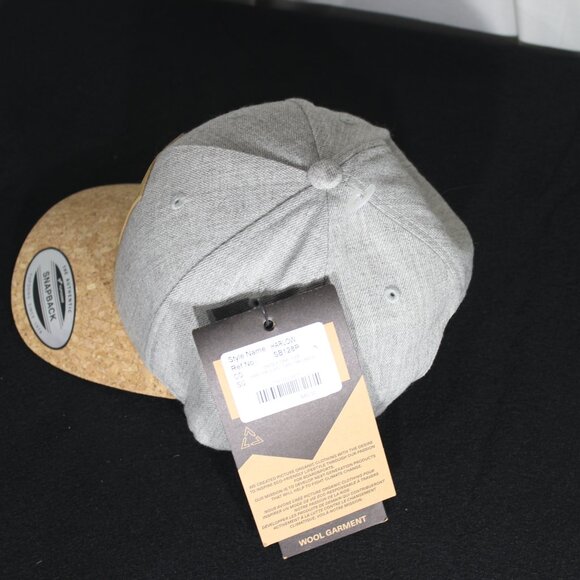 Apparel For Life Picture Outdoor Snapback Hat Gray One Size Yupoong (NWT) - Picture 3 of 8
